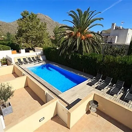 Roses House 4 Holiday home
