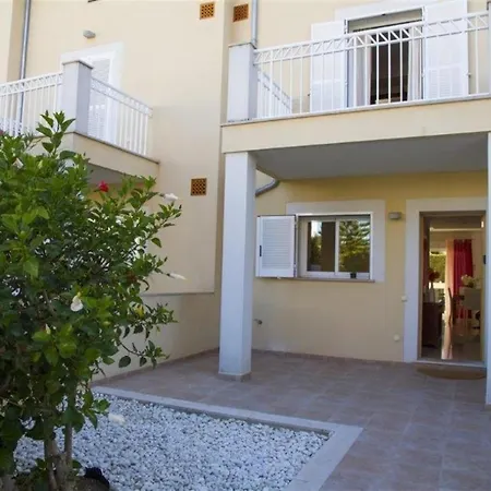 Holiday home Roses House 4
